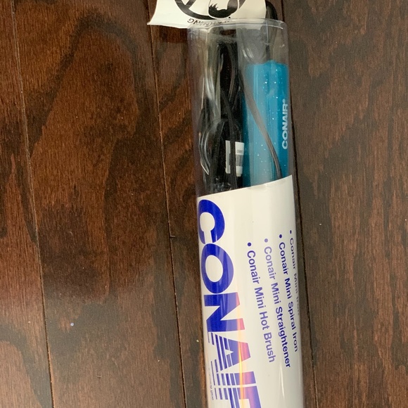 CONAIR MINI HOT BRUSH - Picture 4 of 4